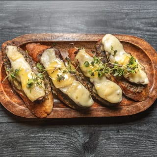 Steak Crostini